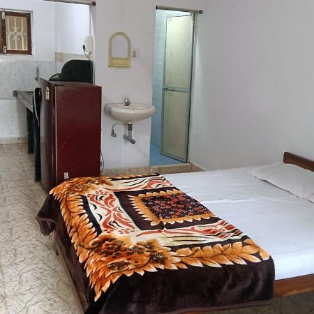 Shree Ganesh Guest House Arambol Exterior photo